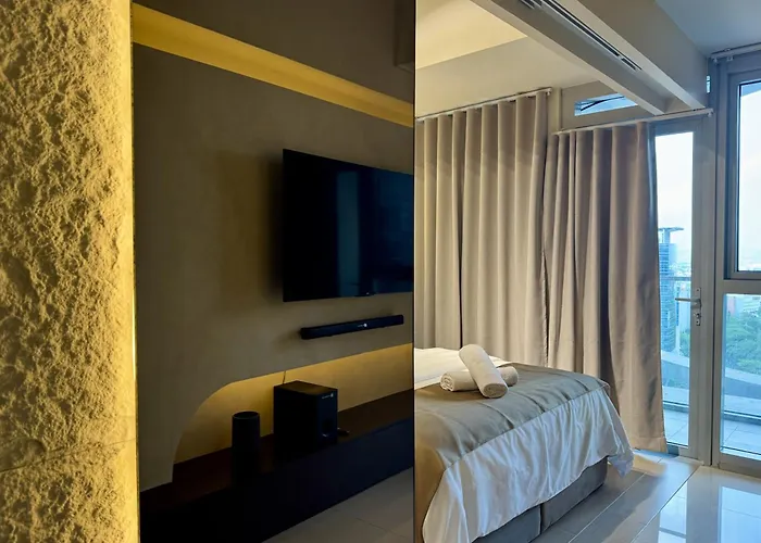 Stylish 1br With Balcony Inside Bgc At Uptown Parksuites - 20d Apartahotel Manila