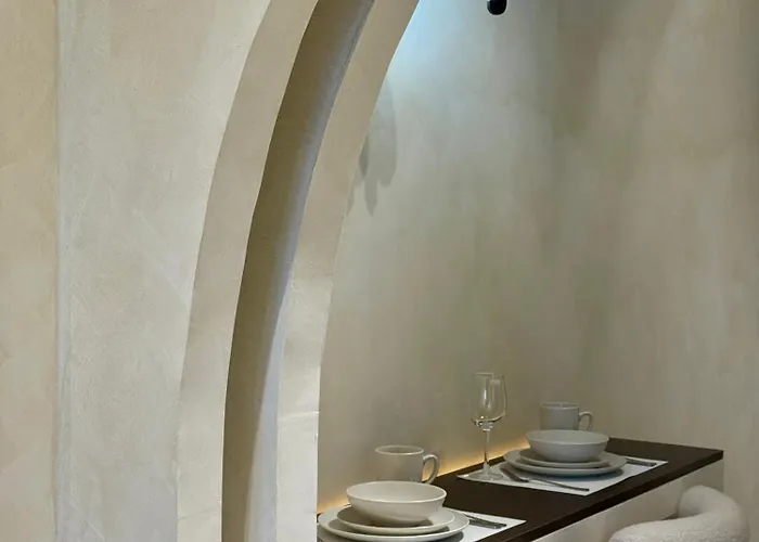 Stylish 1br With Balcony Inside Bgc At Uptown Parksuites - 20d Manila