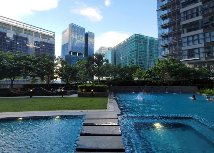 Stylish 1br With Balcony Inside Bgc At Uptown Parksuites - 20d 4*