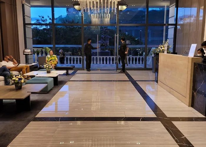 Apartahotel Stylish 1br With Balcony Inside Bgc At Uptown Parksuites - 20d 4*