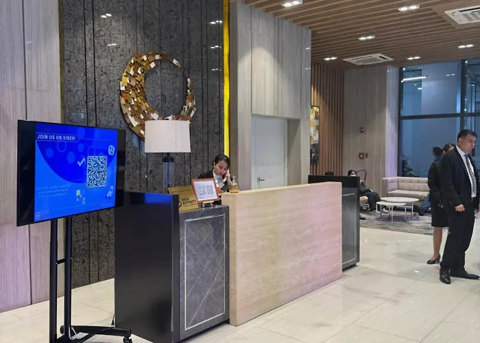 Stylish 1br With Balcony Inside Bgc At Uptown Parksuites - 20d Apartahotel 4*